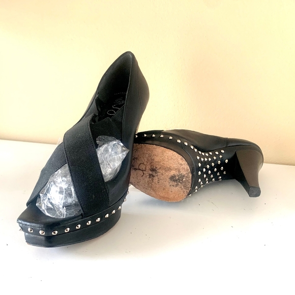 Jessica Bennet - Picture 6 of 6